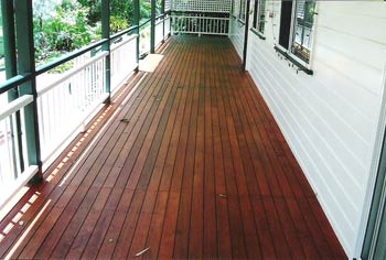 cleaning decking - after